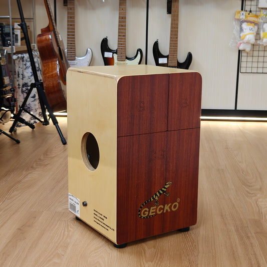 Wooden cajon drum, Gecko CL99AEQ, Bongo side with pickup