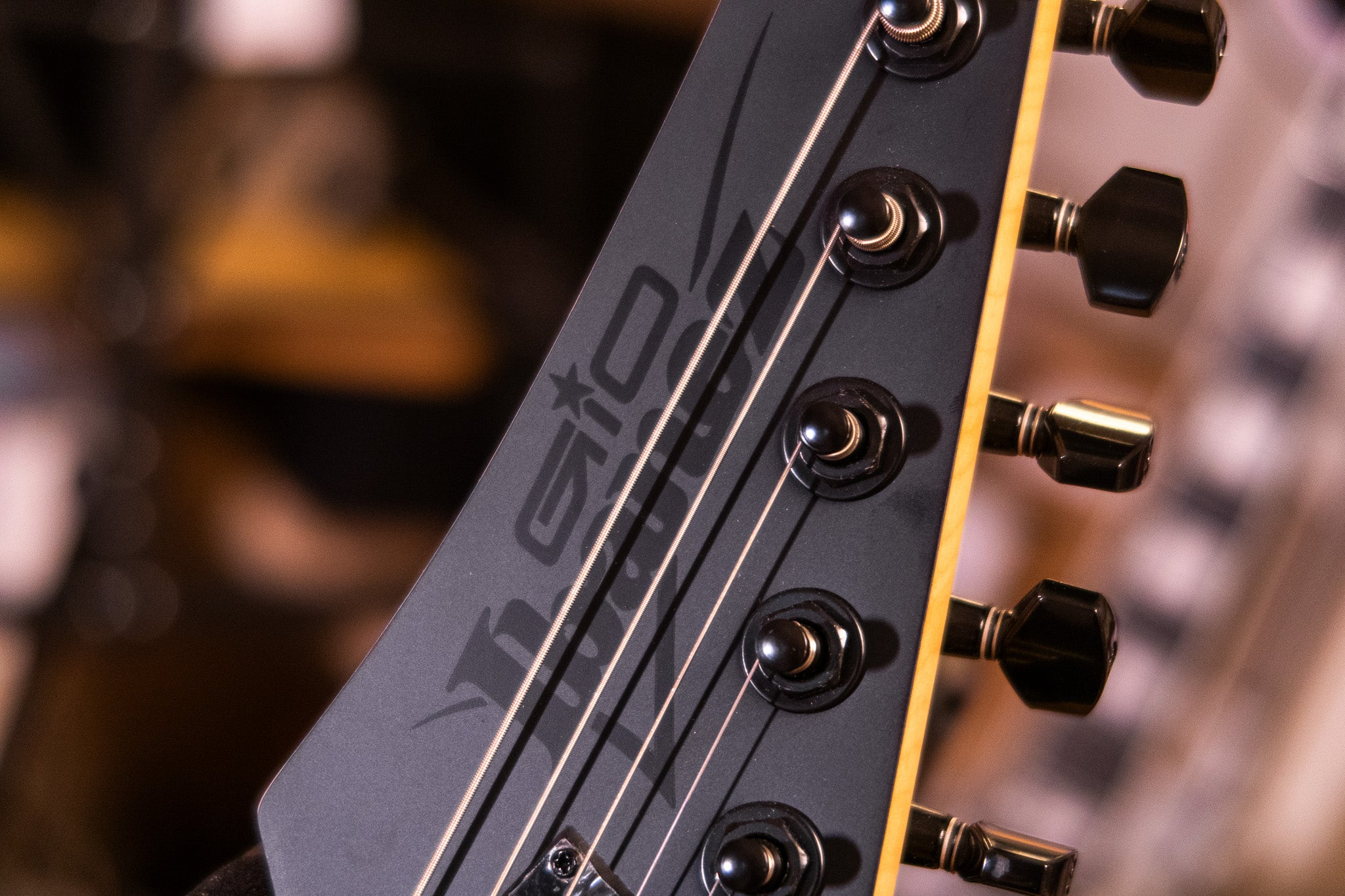 Ibanez GRGR31EX BKF 電結他